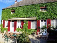 Le Seuil des Champs Guest House near Golf de Beaune Levernois, Burgundy, France.