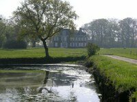 chateaudeslutz2