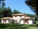 Le Temps Retrouve holiday accommodation near Pessac Golf Course and Golf du Medoc, Bordeaux, France