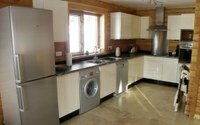 Hill of Maunderlea Lodges3