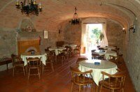 restaurant2
